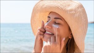 Right-way To Apply-Sunscreen