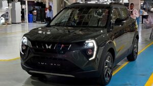 Creta की बैंड बजाने आ गई नई महिंद्रा XUV 3XO,एडवांस फीचर्स के साथ के साथ,