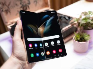 Samsung Galaxy Z Fold 6 : अब कंप्यूटर और PC के सारे काम होंगे आपके स्मार्टफोन पर जल्द घर ले आइये Samsung Galaxy Z Fold 6 फोल्डेबल स्मार्टफोन