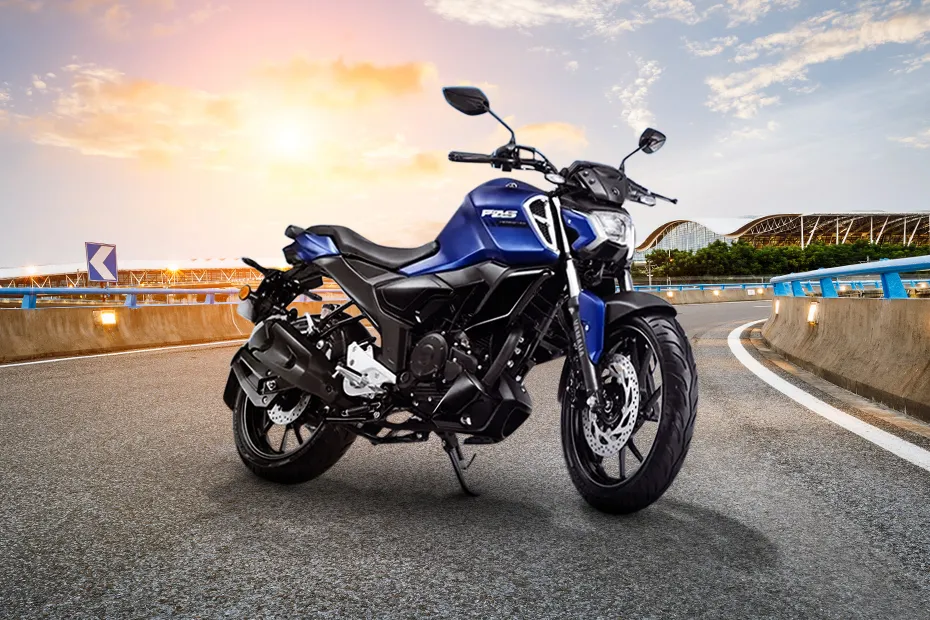 Yamaha FZ S FI V4 Bike : दमदार इंजन के साथ साथ लांच हुई यह बाइक, स्टाइलिश लुक बना चर्चा का विषय !